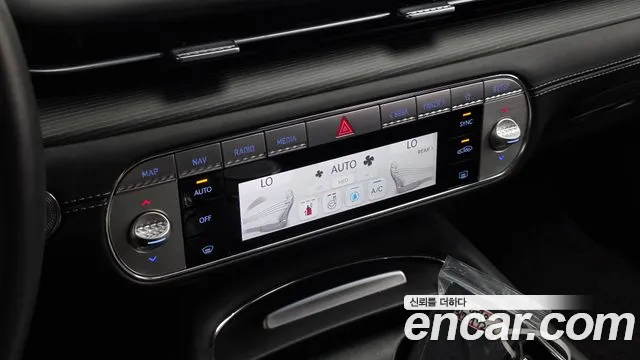 Genesis G90 2022 thumb 12