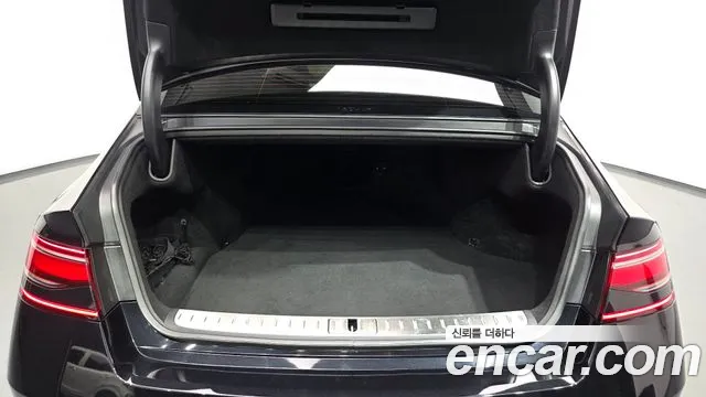 Genesis G90 2022 thumb 6