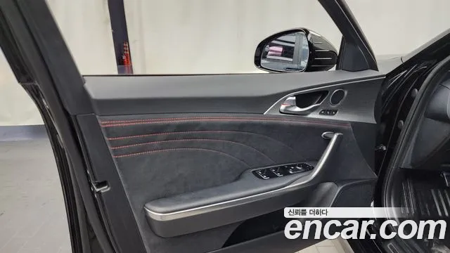 Kia Stinger 2023 thumb 8