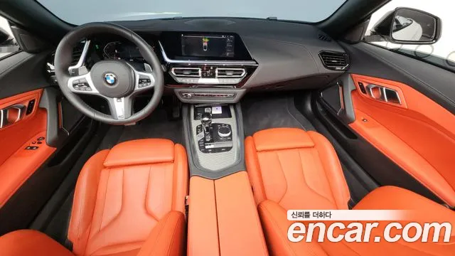 BMW Z4 2024 thumb 3