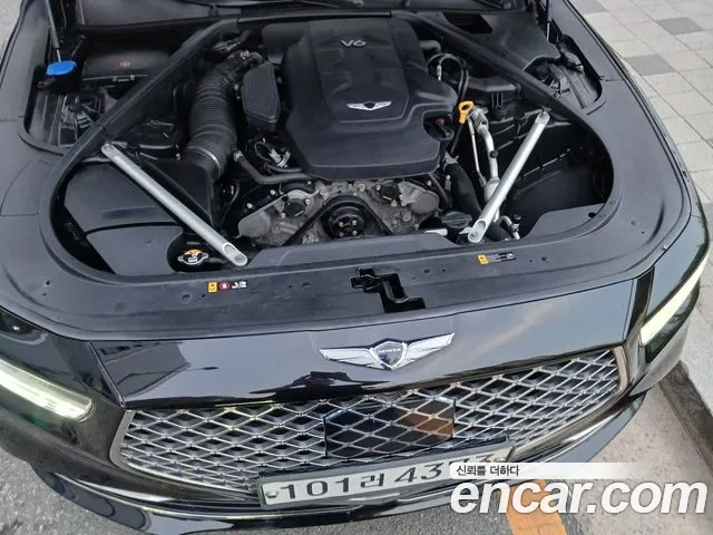 Genesis G90 2020 thumb 12