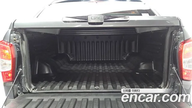 KGM Rexton 2019 thumb 10