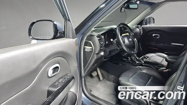 Kia Soul 2015 thumb 10