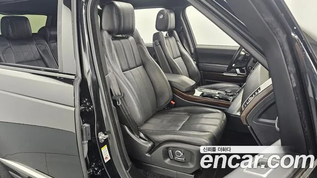 Land Rover Range Rover 2016 thumb 12