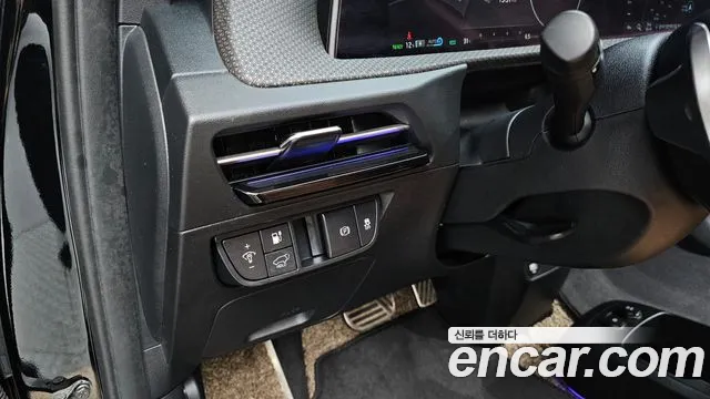 Kia EV6 2023 thumb 11