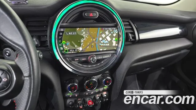 Mini Cooper S 2020 thumb 6
