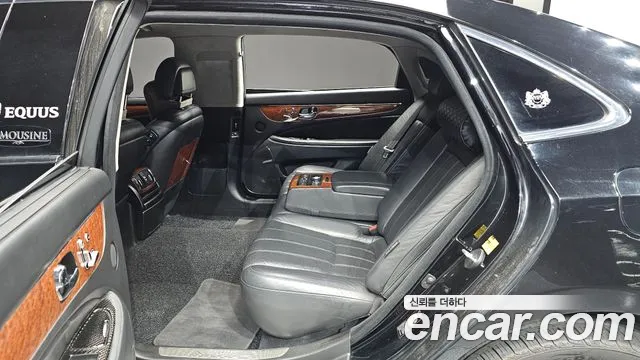 Hyundai Equus 2010 thumb 4