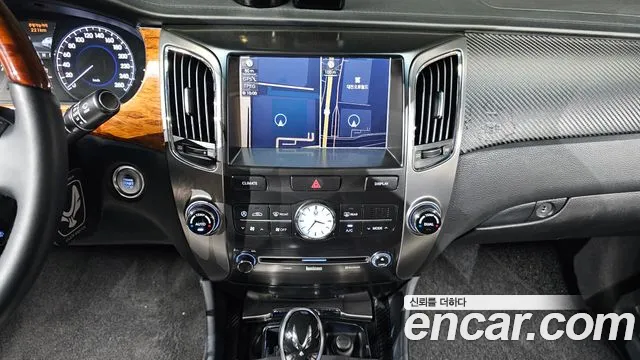 Hyundai Equus 2010 thumb 6