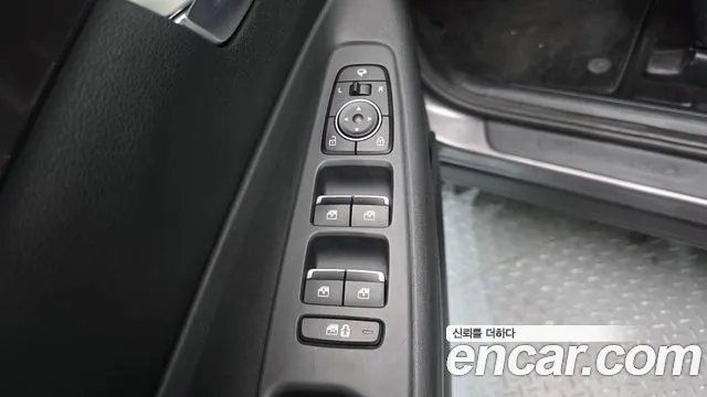 Hyundai Santa Fe 2022 thumb 9