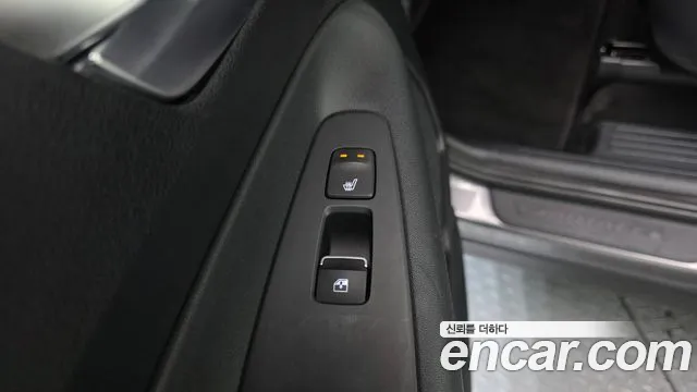 Hyundai Santa Fe 2022 thumb 12