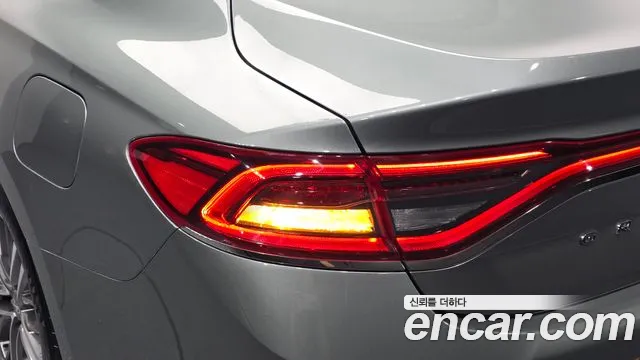Hyundai Grandeur 2016 thumb 5