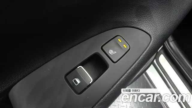 Hyundai Grandeur 2016 thumb 12