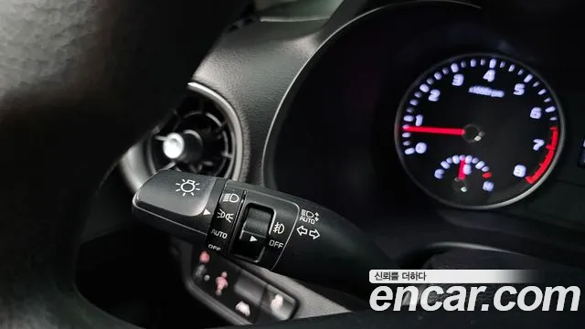 Kia K3 2019 thumb 8