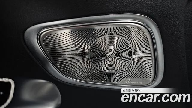 Mercedes-Benz GLC 2024 thumb 12