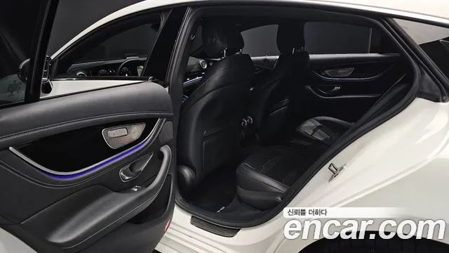 Mercedes-Benz AMG GT 2022 thumb 6
