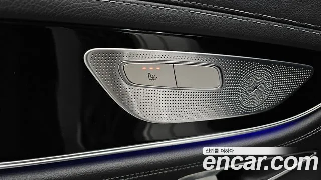 Mercedes-Benz AMG GT 2022 thumb 10