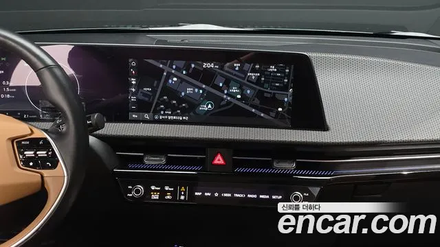 Kia EV6 2023 thumb 8