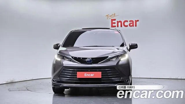 Toyota Sienna 2021 thumb 6