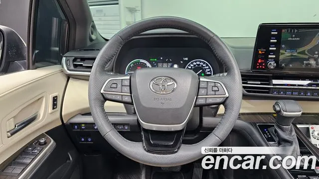 Toyota Sienna 2021 thumb 8