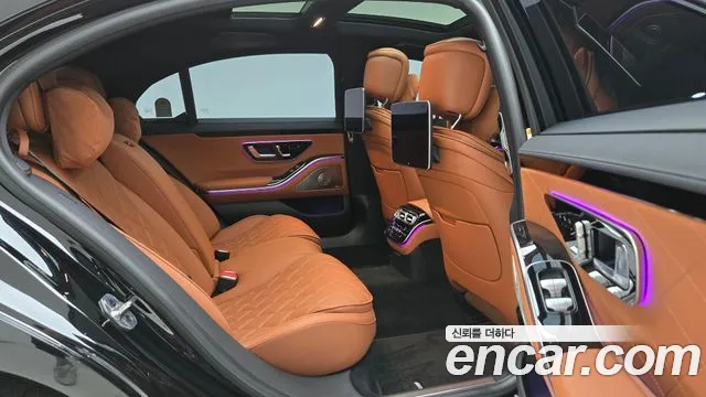 Mercedes-Benz S-Class 2025 thumb 6