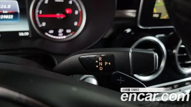 Mercedes-Benz GLC 2017 thumb 4