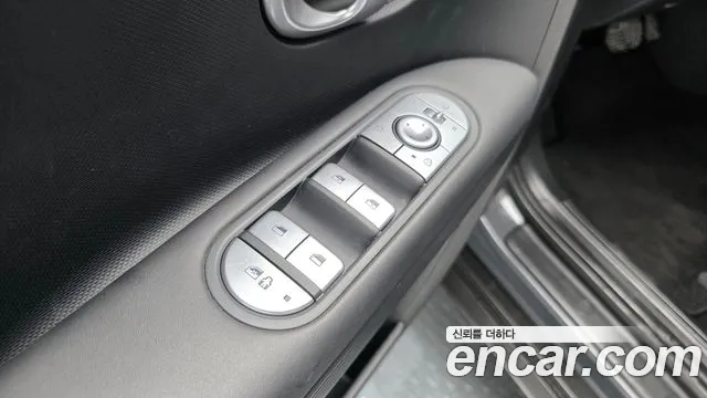 Hyundai Ioniq5 2023 thumb 2