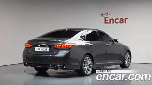 Genesis G80 2018 thumb 7