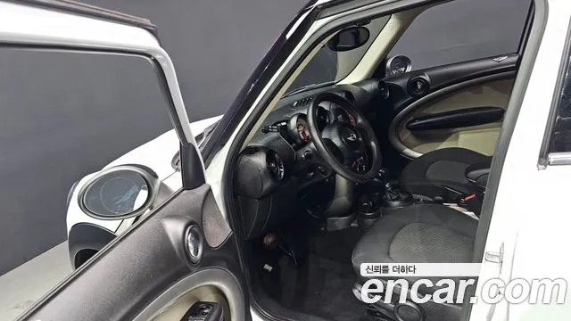 Mini Countryman 2013 thumb 2