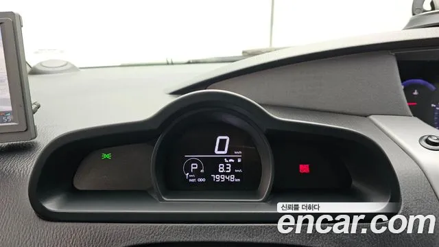 KGM Korando 2017 thumb 3