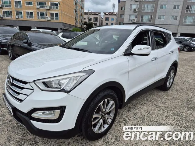 Hyundai Санта Фе 2012 thumb 10