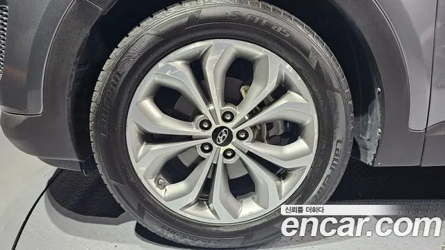 Hyundai Санта Фе 2014 thumb 2