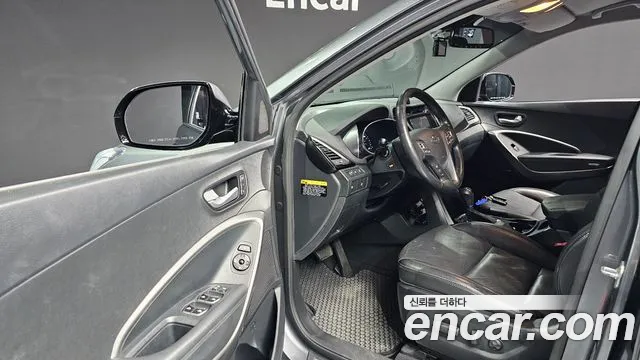 Hyundai Санта Фе 2014 thumb 9