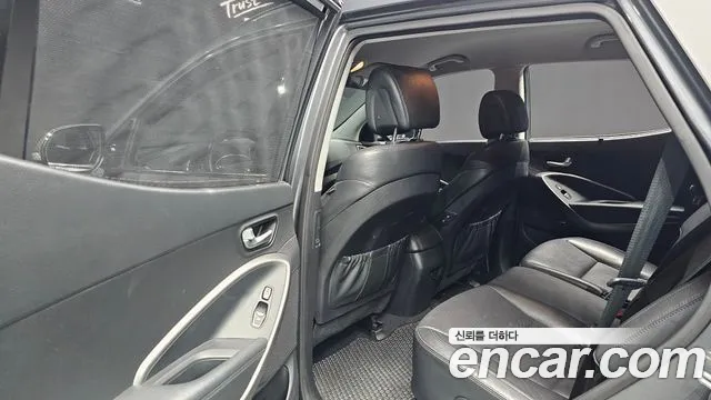 Hyundai Санта Фе 2014 thumb 4