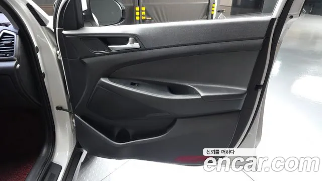 Hyundai Tucson 2017 thumb 6
