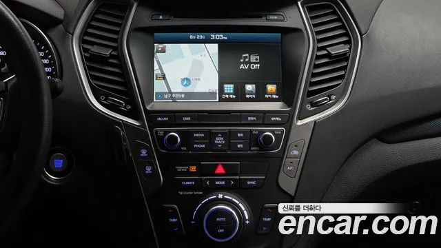 Hyundai Santafe 2017 thumb 6