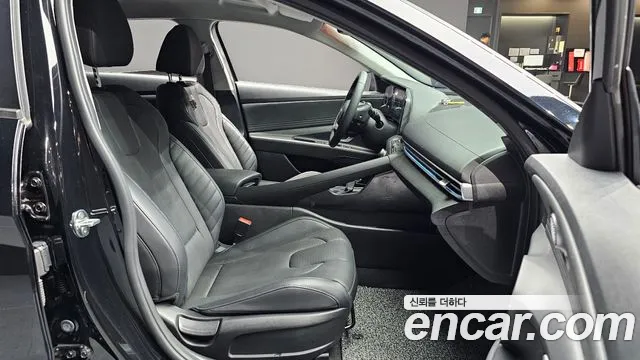 Hyundai Elantra 2021 thumb 5