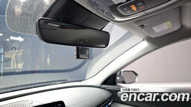 Hyundai Elantra 2021 thumb 8