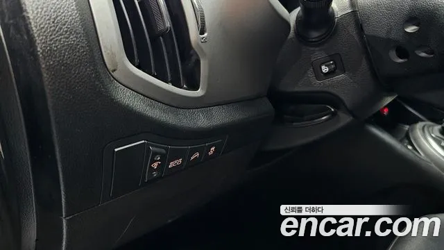 Kia Sportage 2015 thumb 12
