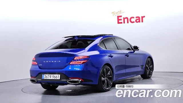 Genesis G70 2021 thumb 11