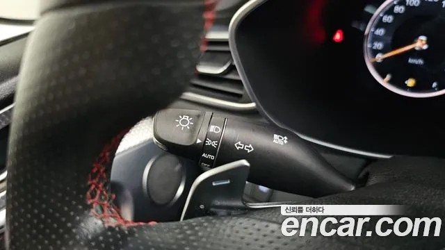 Genesis G70 2021 thumb 10