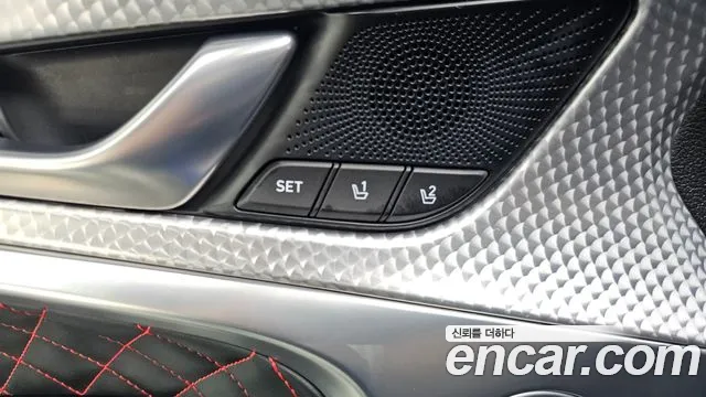 Genesis G70 2021 thumb 7