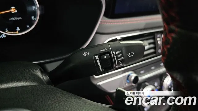 Genesis G70 2021 thumb 12