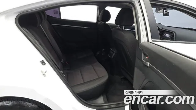 Hyundai Avante 2019 thumb 3