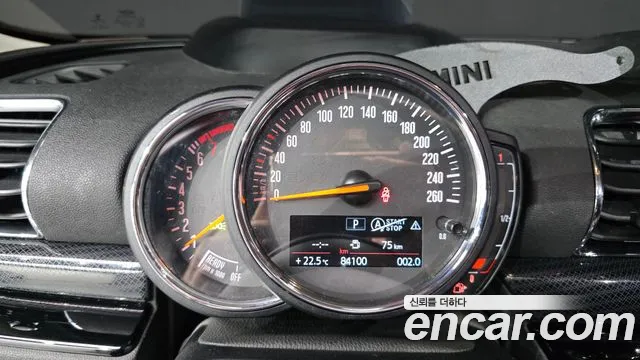 Mini Cooper Clubman 2020 thumb 7