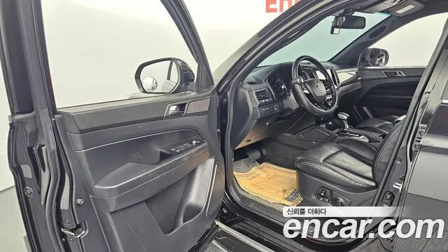 KGM Rexton 2021 thumb 4