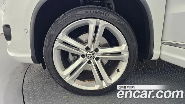 Volkswagen Tiguan 2014 thumb 7