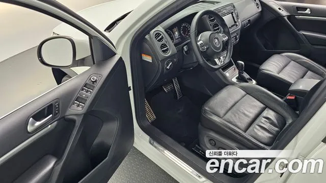 Volkswagen Tiguan 2014 thumb 2