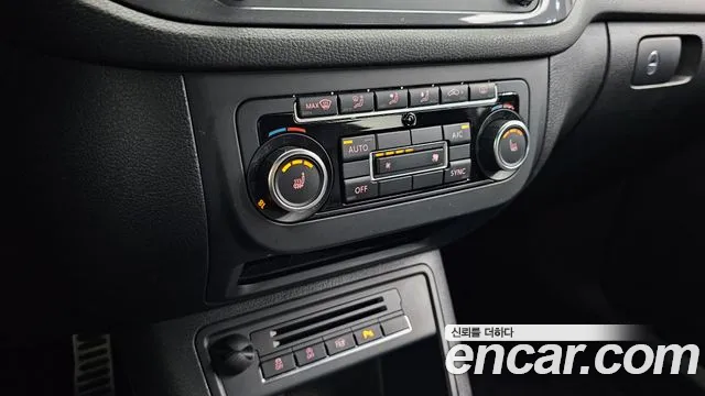 Volkswagen Tiguan 2014 thumb 12