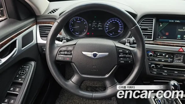 Hyundai Genesis 2016 thumb 9