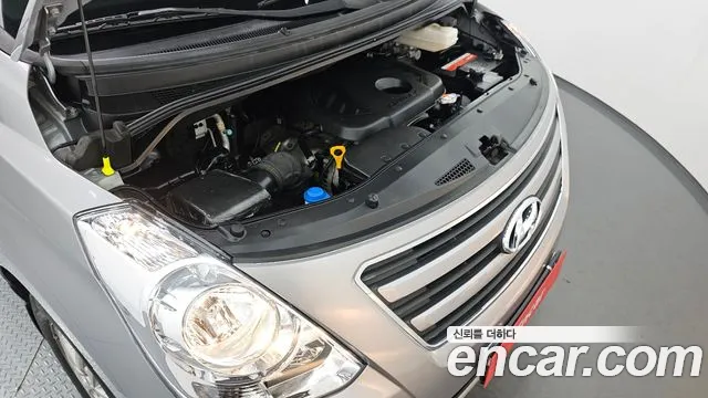 Hyundai Staria 2016 thumb 3